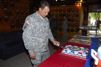 ARFOR welcomes new commander